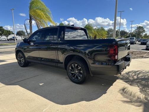 2023 Honda Ridgeline Sport