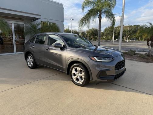 2025 Honda HR-V LX