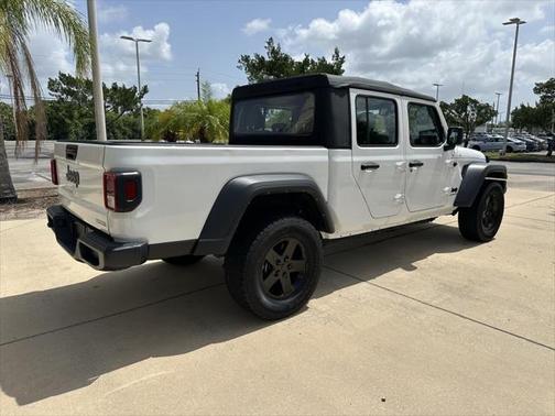 2021 Jeep Gladiator Sport