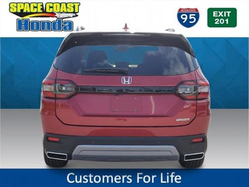 2025 Honda Pilot Touring 8-Passenger