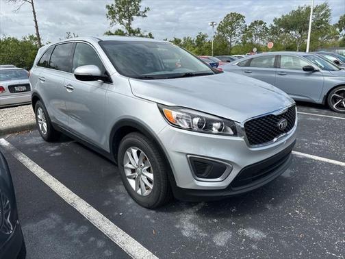 2016 Kia Sorento L