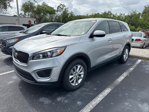2016 Kia Sorento L