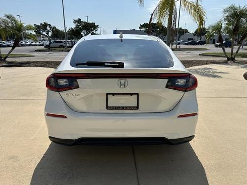 2022 Honda Civic EX-L
