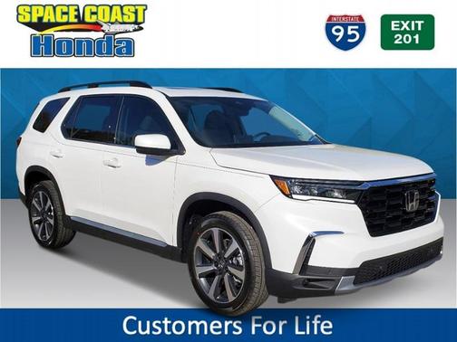 2025 Honda Pilot Touring 8-Passenger