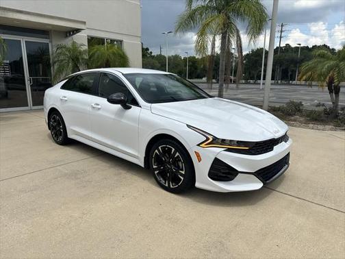 2022 Kia K5 GT-Line