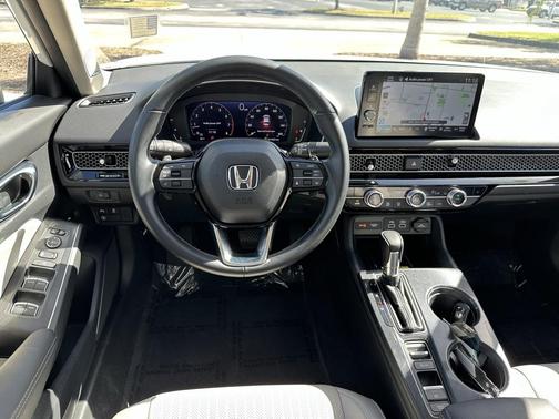 2022 Honda Civic Touring