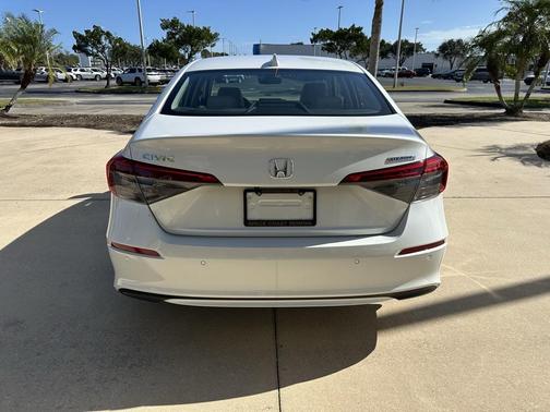 2022 Honda Civic Touring