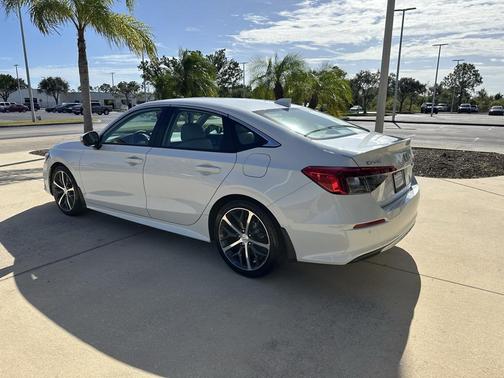 2022 Honda Civic Touring