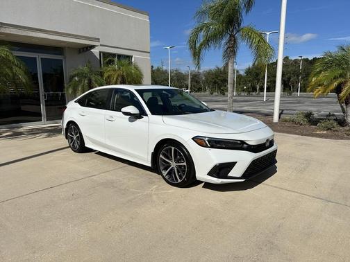 2022 Honda Civic Touring