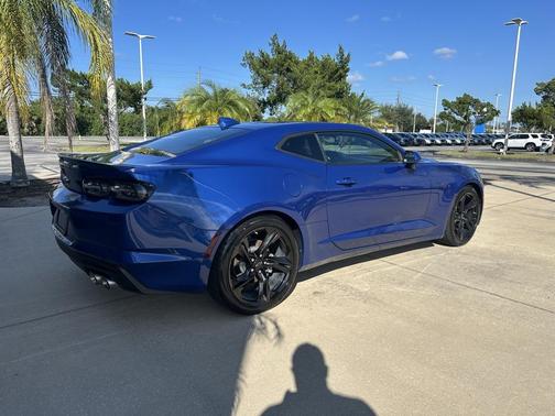 2023 Chevrolet Camaro LT1