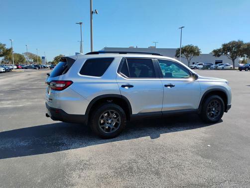 2026 Honda Pilot TrailSport