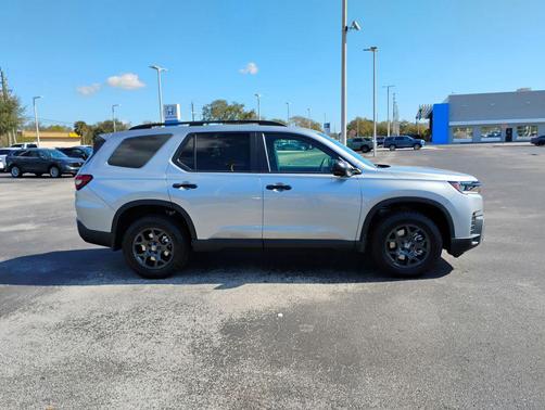 2026 Honda Pilot TrailSport