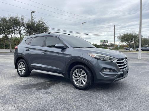 2018 Hyundai TUCSON SEL