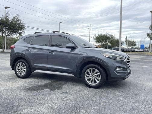 2018 Hyundai TUCSON SEL