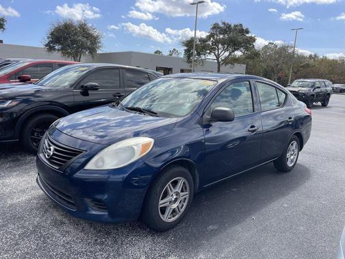 2014 Nissan Versa 1.6 S