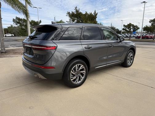 2024 Lincoln Corsair Premiere