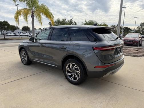 2024 Lincoln Corsair Premiere