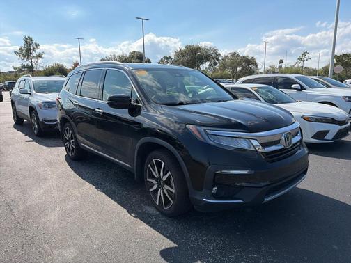2022 Honda Pilot Elite