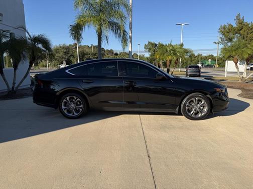 2024 Honda Accord EX 1.5T