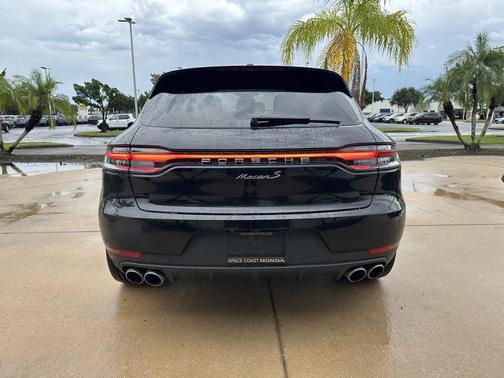 2020 Porsche Macan S