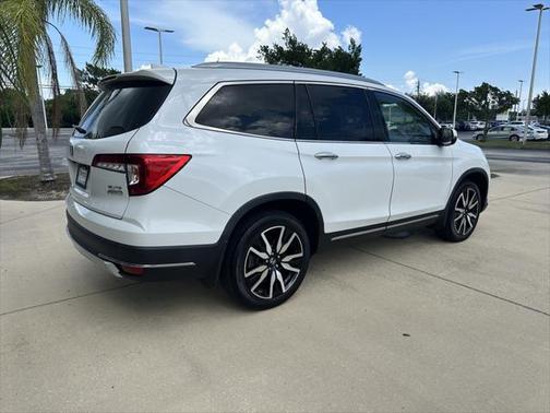 2022 Honda Pilot Elite