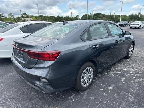 2024 Kia Forte LX