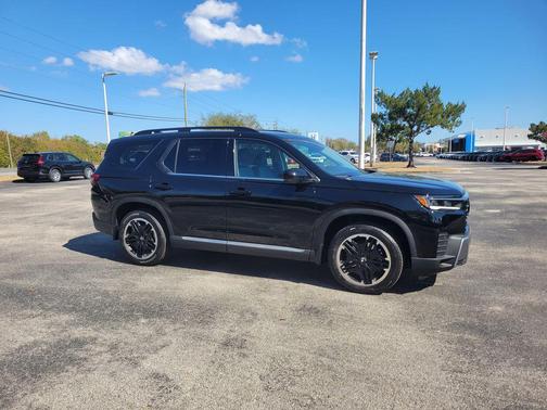 2026 Honda Pilot Touring 8-Passenger