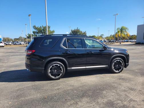 2026 Honda Pilot Touring 8-Passenger