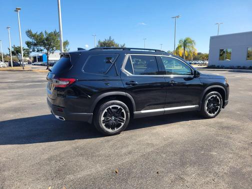 2026 Honda Pilot Touring 8-Passenger