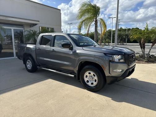 2022 Nissan Frontier S