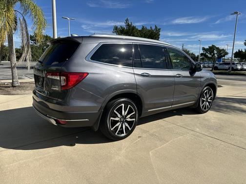 2022 Honda Pilot Elite