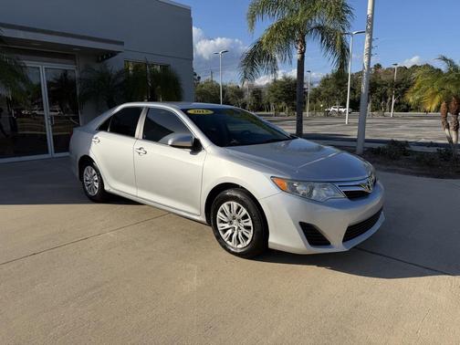 2013 Toyota Camry LE