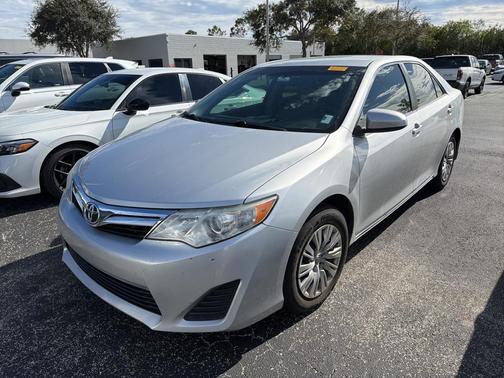 2013 Toyota Camry LE