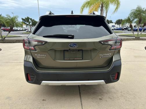 2021 Subaru Outback Touring XT