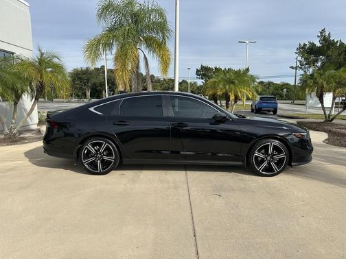 2024 Honda Accord Hybrid Base