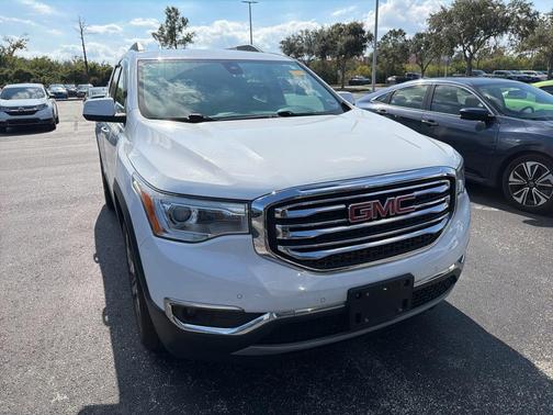2017 GMC Acadia SLT-2