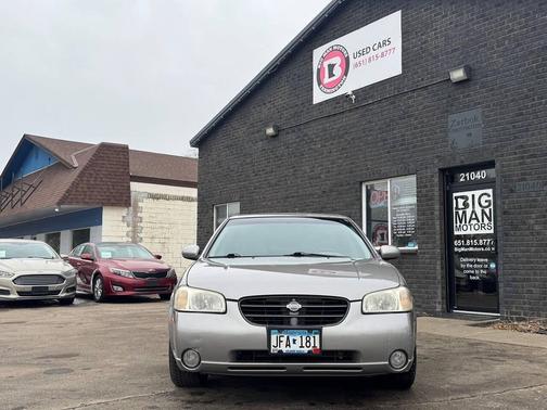 2000 Nissan Maxima SE
