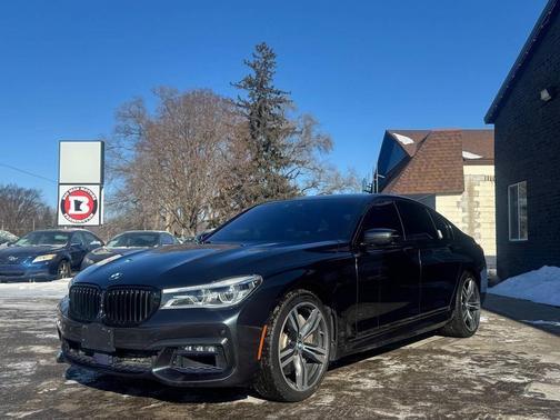 2018 BMW 750 i xDrive