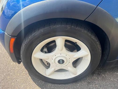 2006 MINI Cooper S Base