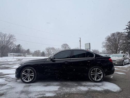 2018 BMW 330 xDrive