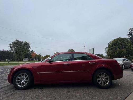 2007 Chrysler 300C Base