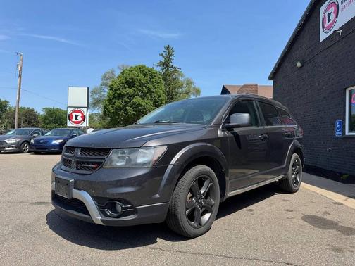 Granite Pearlcoat 2018 Dodge Journey Crossroad