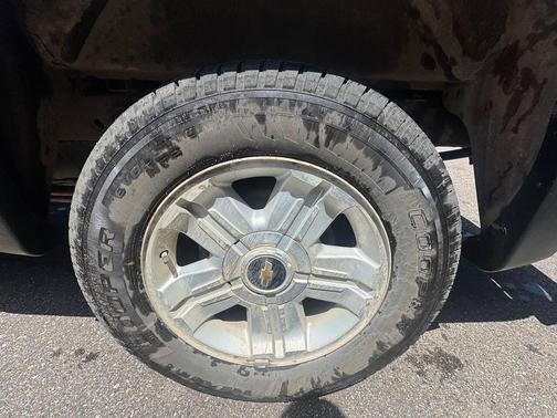 Doeskin Tan 2009 Chevrolet Silverado 1500 LT