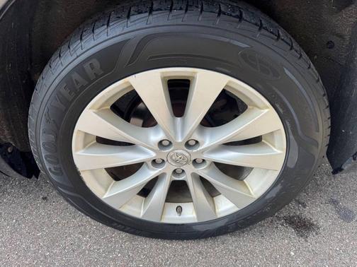 2013 Toyota Venza LE