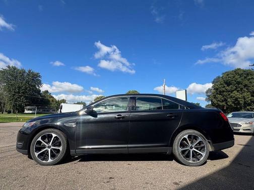 2015 Ford Taurus SEL