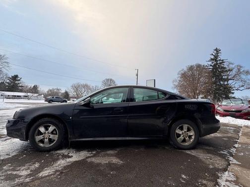2008 Pontiac Grand Prix Base