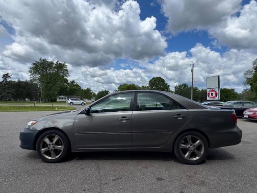 2006 Toyota Camry SE V6