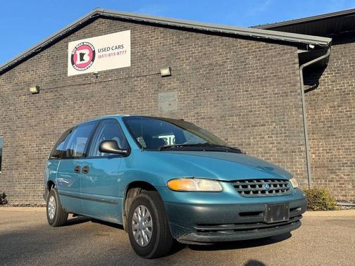 1999 Plymouth Voyager Base 3dr Mini Van