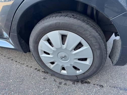 2006 Scion xA Base 4dr Hatchback w/Automatic