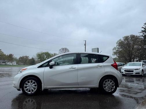 Aspen White 2015 Nissan Versa Note SV